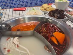 -山悦里 山野·鲜火锅(罗斯福广场店)