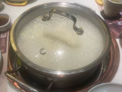 -洪氏嗨捞·猪肚鸡火锅(阳光天地店)