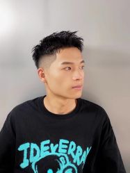 -Kraemer Paris  苏豪路易士·嘉玛发廊