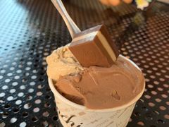 -VENCHI 闻绮(上海佛罗伦萨小镇店)