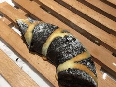 -Dough&Joe团憩(瑞虹天地月亮湾店)