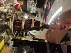 -荣誉国际酒店-云顶旋转餐厅