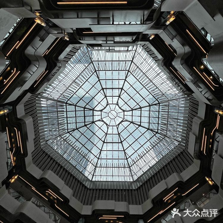 华商金融中心|浪漫穹顶，米其林、黑珍珠🤗