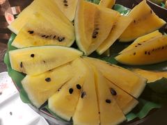 -黑金·寻焰自助百汇·烤肉·火锅(中街店)