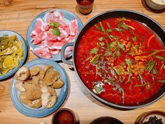 -黔诚多彩火锅(甲秀楼店)