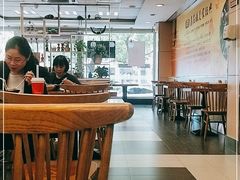 大堂-鑫花溪牛肉米粉(凤凰街创始总店)