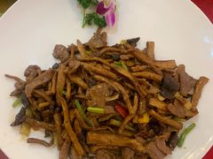 茶树菇牛柳-龙宝轩(坦洲店)