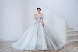 -予白婚纱礼服馆
