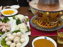 -爱新觉罗福臨火锅馆(万科滑雪场店)