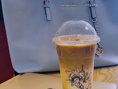 拿铁咖啡-织荆鸟咖啡(首开福茂店)