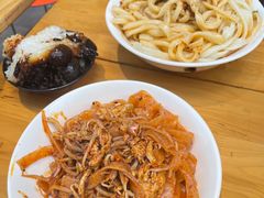 -王菊美食街