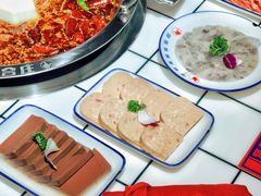 -贤合庄卤味火锅(安吉万达店)