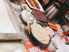 -月满大江火锅(总府路店)