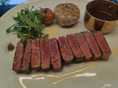 -蔚蓝阁餐厅·Brunch·牛排·威士忌·红酒