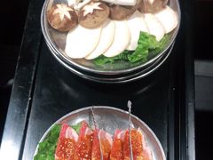 -青瓦炭韩潮烤肉(花园道店)