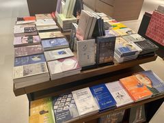 -茑屋书店(天目里店)