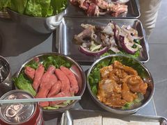 -围炉肉舍•炭烤活鳗•丹东海鲜烤肉(步行街店)