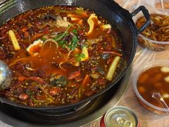 -鸿顺老铁锅美蛙鱼府(解放碑店)