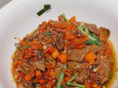 -辛香味烧鱼馆·非遗技艺·排骨红烧肉(光谷医药园店)
