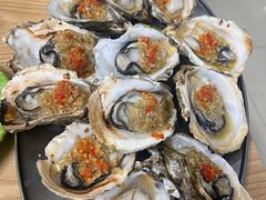 -蚝哥花姐湛江烤生蚝(美丽湾市场店)