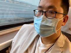 -星巴克(广州南站A18检票口楼上)