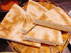 -蓝田九大碗民俗食府(蓝田店)
