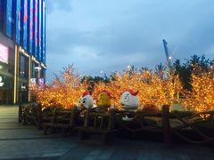 -紫荆广场·花漫里