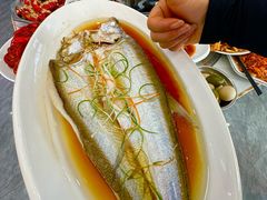 -丹水桥地锅鱼·翘嘴鲌·地方特色全鱼宴(丹江口大坝店)