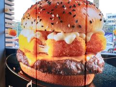 -麦当劳(中二横路店)