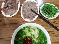 -陇上全荟兰州传统牛肉面(延吉路店)