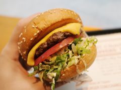 -The Habit Burger Grill 哈比特汉堡(复兴soho店)