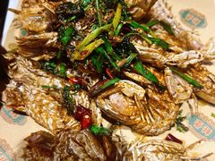 -蚝堡海鲜·威海菜·海肠捞饭·烧烤·亚洲吃蚝公司(幸福门店)