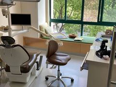 -爱贝口腔·牙周诊疗·种植修复中心