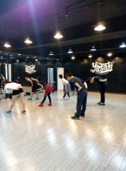 -YASAKI国际舞蹈中心