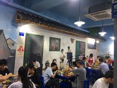大堂-马路边边·成都串串(翠柏路店)