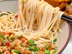 -粉观右江西鲜辣米粉(天地店)