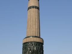 -人民防洪胜利纪念塔