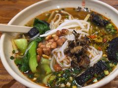 -湘人龙记老长沙米粉(鸟巢店)
