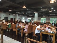 大堂-海岛八号龙虾烧烤田鸡(蓝天路总店)