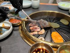 -韩白山·朝鲜族烤牛肉·酱蟹(长宁龙之梦店)