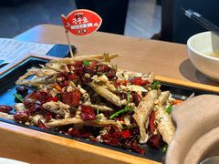 -自己人·宜昌菜(水悦城店)
