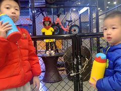 -小小特工运动馆(宝山三邻桥中心)