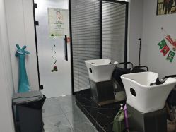 -茶发Salon·烫发染发理发