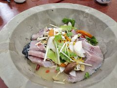 -姚记抚仙湖石锅鱼庄