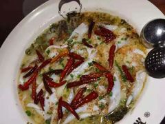 老坛酸菜鱼-江渔兒酸菜魚專門店(顺盈时代广场店)