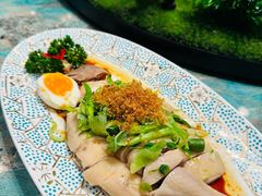 -粤·向群饭店(麓景路店)
