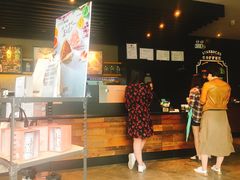 -星巴克臻选(上海长风大悦城店)