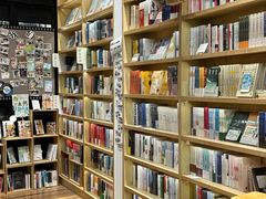 -猫的天空之城概念书店(杭州南宋御街店)