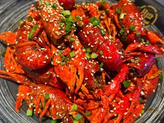 -肥肥虾庄·金牌油焖大虾(杨园滨江时代walk店)