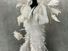 -贺加贝化妆美甲培训学校